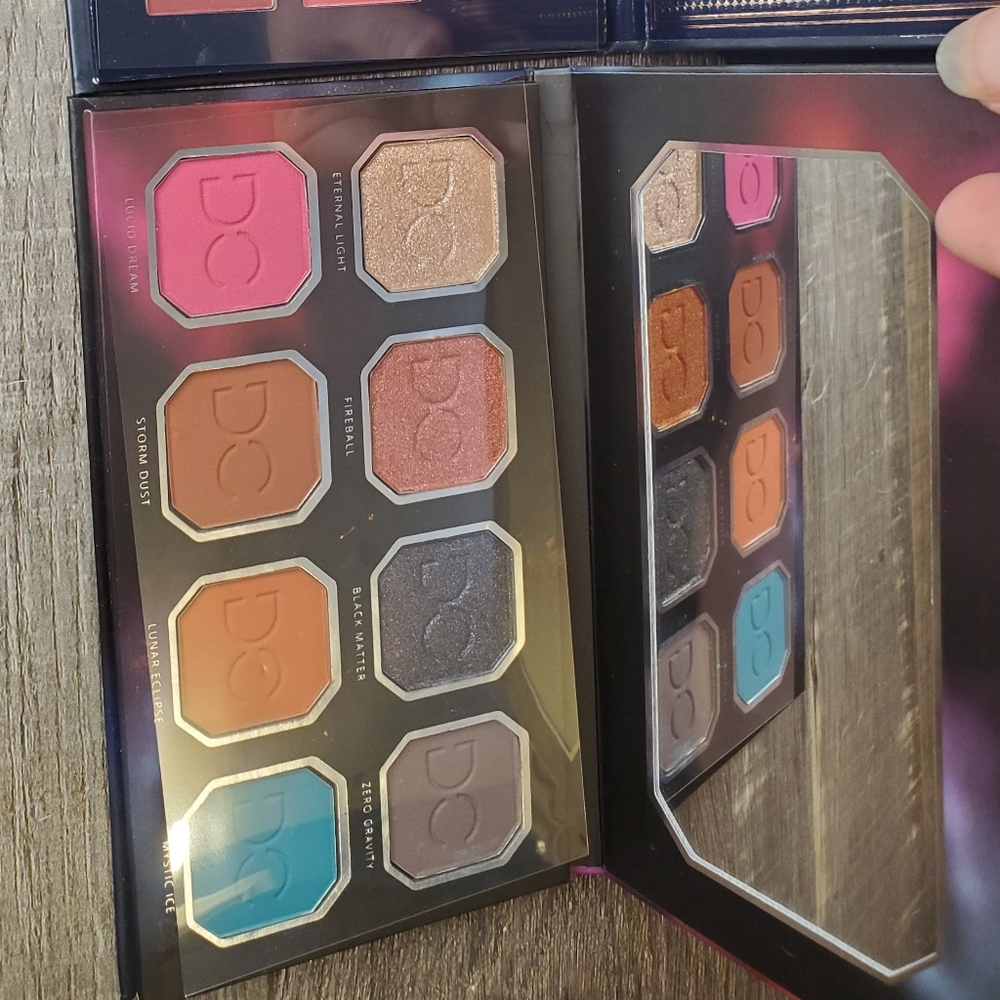 Eyeshadow